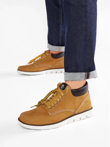 Timberland Зимни обувки Bradstreet Chukka кафяв
