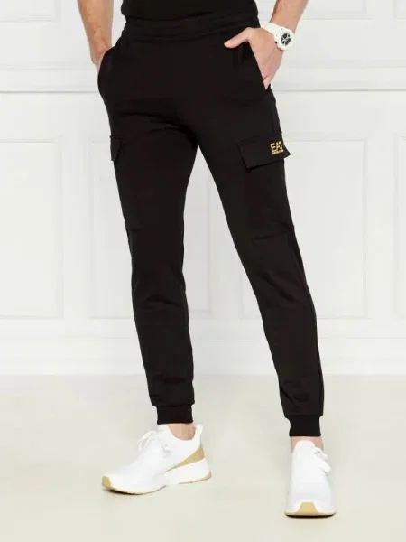 Pantaloni negru