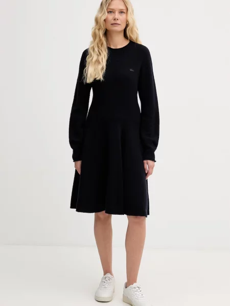 Lacoste sukienka wełniana
