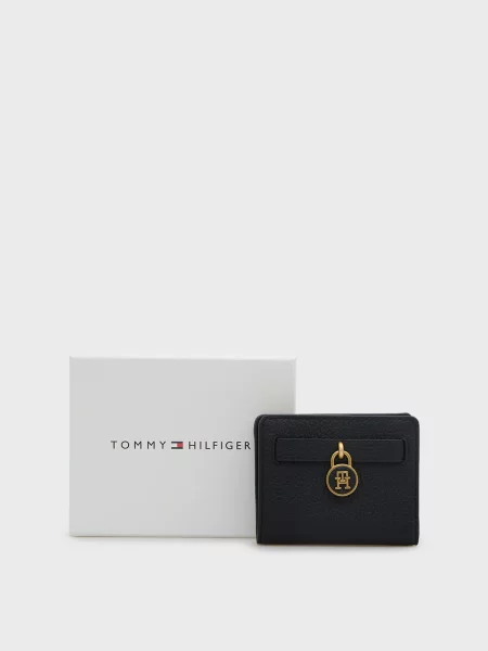 Шкіряний гаманець Tommy Hilfiger чорний