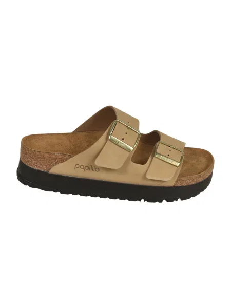 Klapki Birkenstock skórzane na platformie beżowe