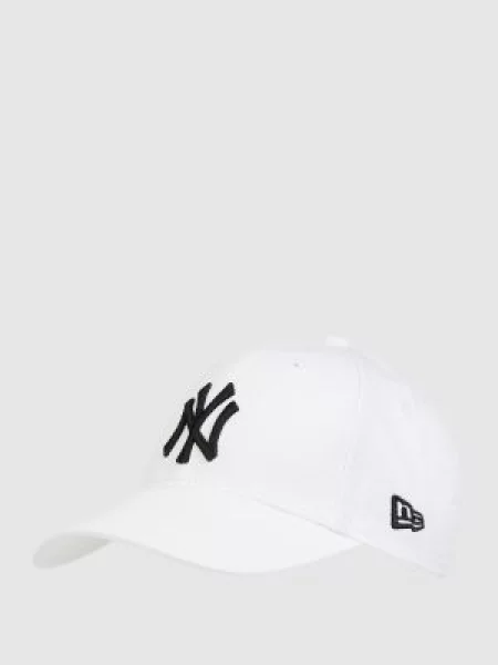 Czapka z daszkiem z wyhaftowanym logo New York Yankees New Era biała