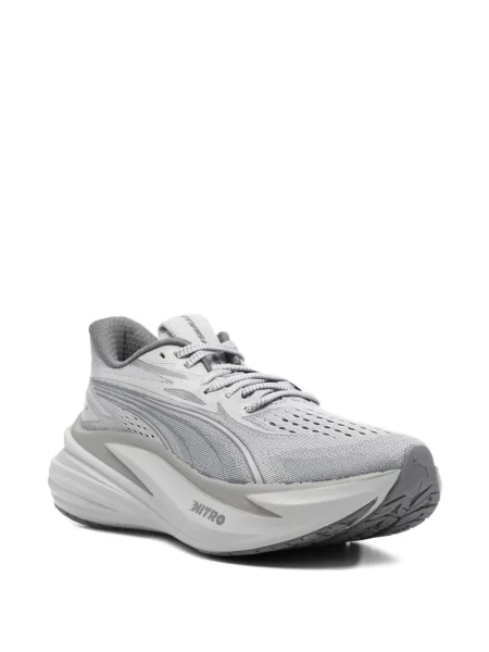Sneakerși Puma Nitro cu șireturi din dantelă cu perforații gri