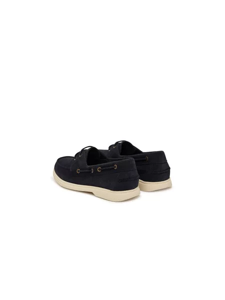 Mokaszin Boss Black fekete