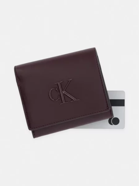 Calvin Klein Pénztárca Bold Ck Medium Bifold Bordó