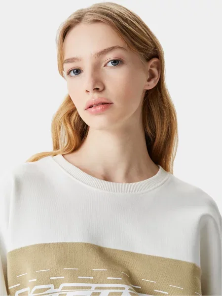 Свитшот Lacoste белый