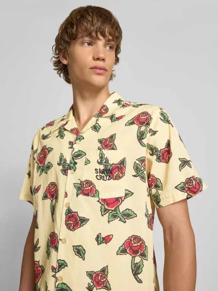 Koszula casualowa o kroju regular fit z kołnierzem z połami model ‘FLASH ROSES’ Santa Cruz beżowa