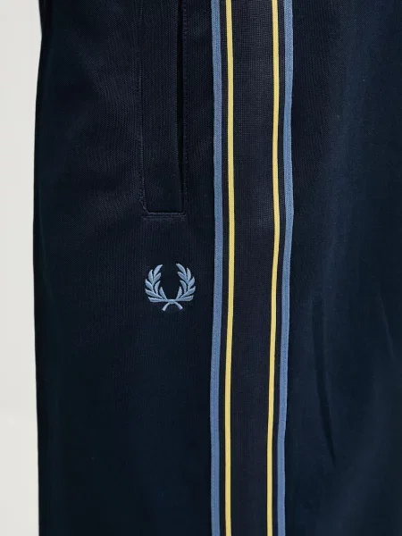 Fred Perry штани