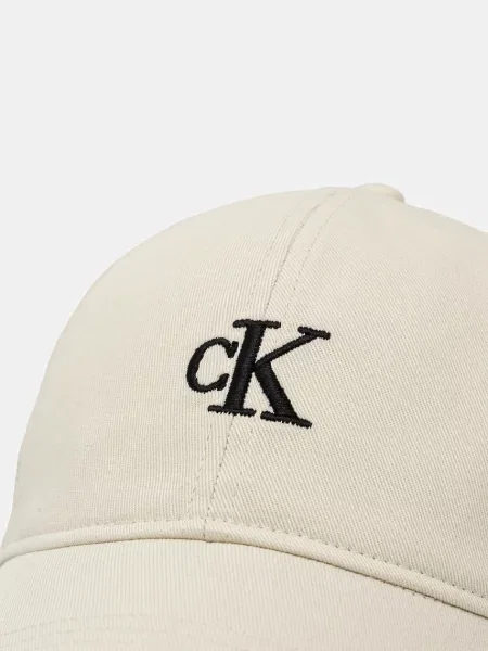 Calvin Klein Jeans Sapkák természetes fehér bézs