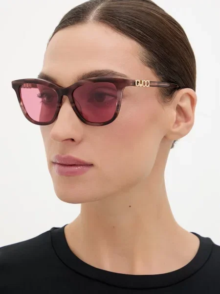 Gucci sončna očala wayfarer rdeča