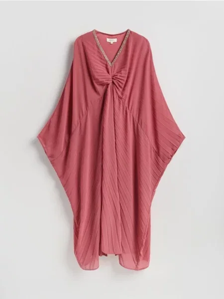 Rochie Reserved de costum roz
