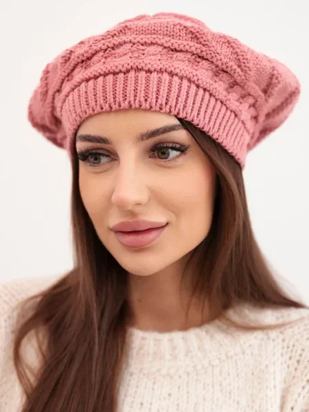 Volnena kapa Kesi bež