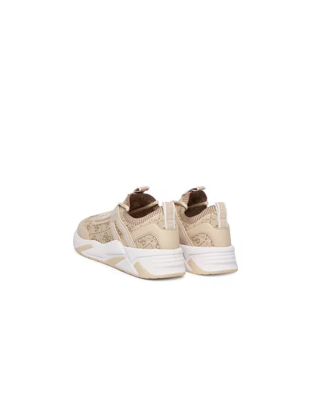 Laisvalaikio batai Guess FLPGEN smėlio