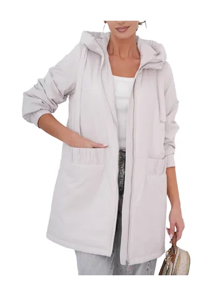 Płaszcz Pri z kapturem