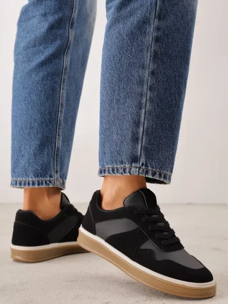 Sneakers VICES în stil Basic cu inserții din imitație de nubuc Akila negri