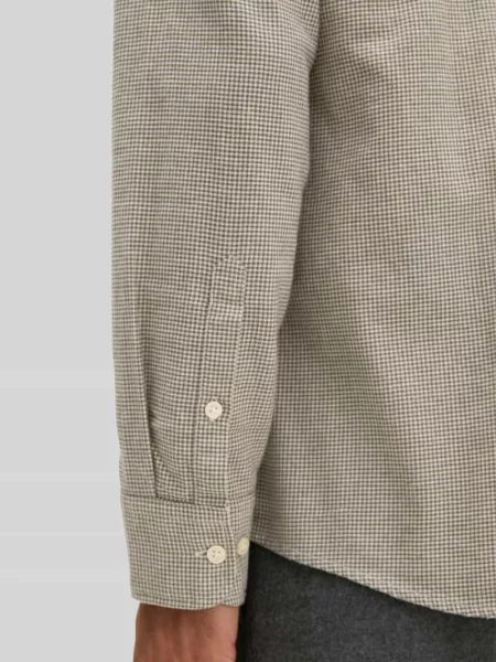 Koszula casualowa o kroju regular fit z zapinanymi na mankietami Marc O'polo beżowa