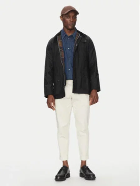 Barbour Bunda pro přechodné období Ashby Tailored Fit černá