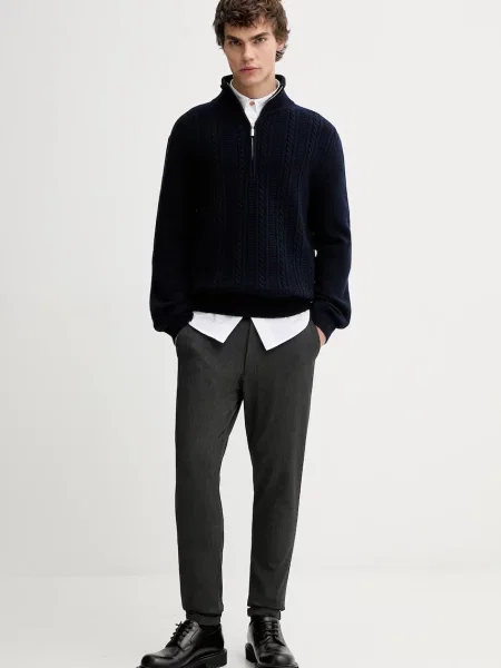 A.P.C. sweter wełniany Pull Theo granatowy z półgolfem