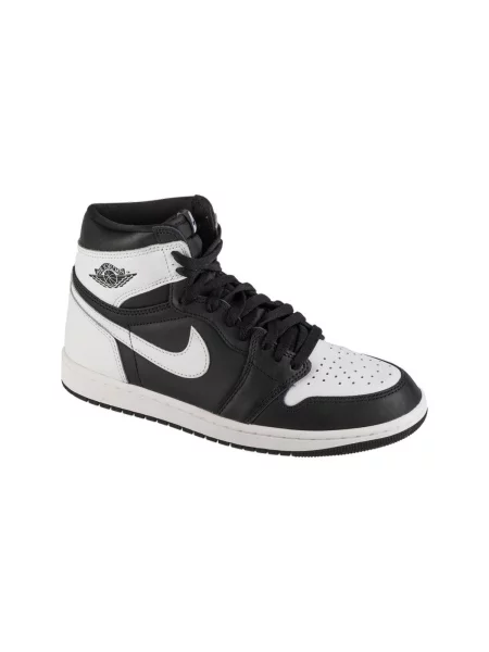 Sneakersy Nike čierna