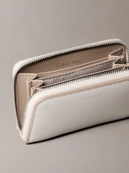 Calvin Klein Peňaženka béžová