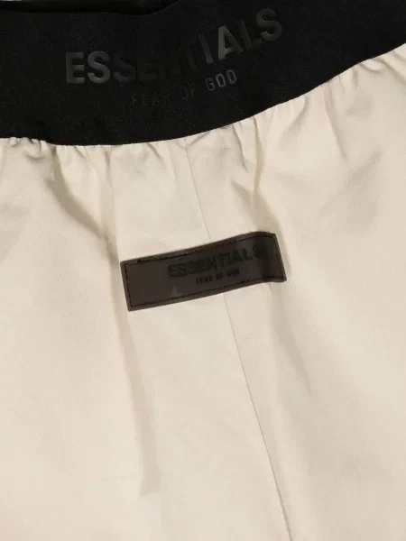Панталон Fear Of God Essentials кафяво