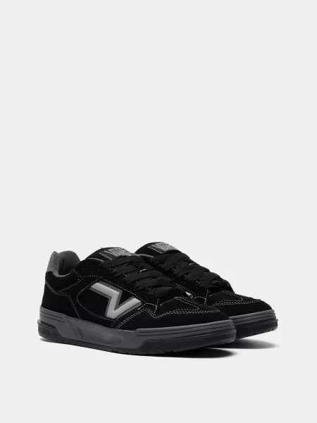 Кожаные кеды Vans черные