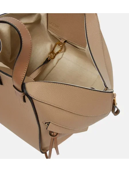 Geanta de piele Loewe din piele bej