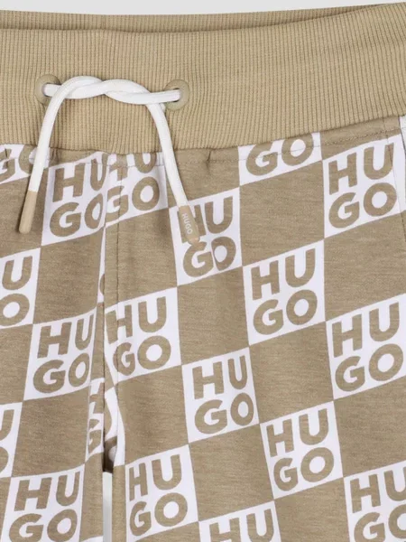 Детские шорты Hugo бежевые