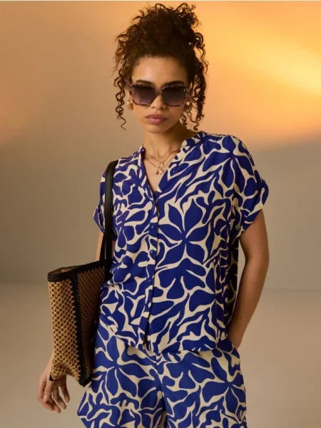 Сорочка з коротким рукавом і геометричним візерунком індиго