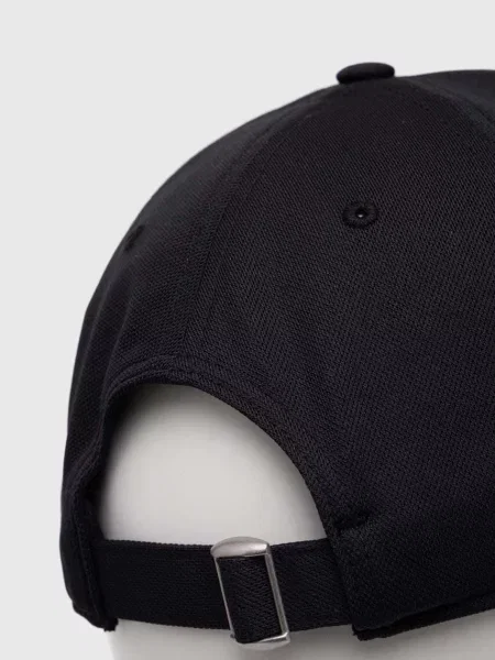 Кепка Under Armour с аппликацией серая
