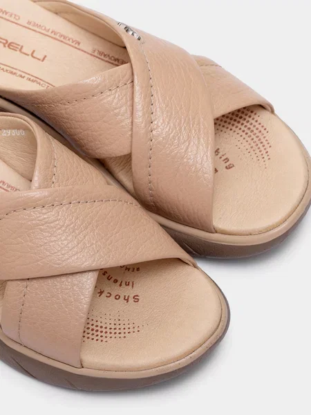 Кожаные шлепанцы Forelli бежевые