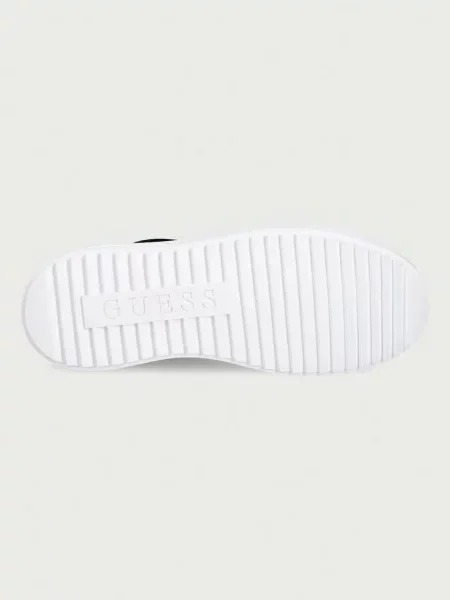 Кроссовки Guess