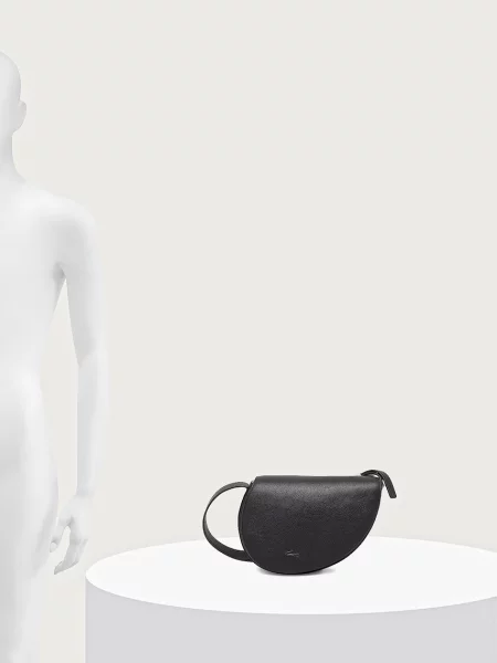 Кожаная сумка через плечо Lacoste