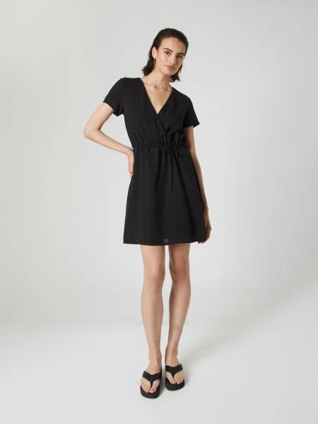 A LOT LESS Rochie Marou' negru