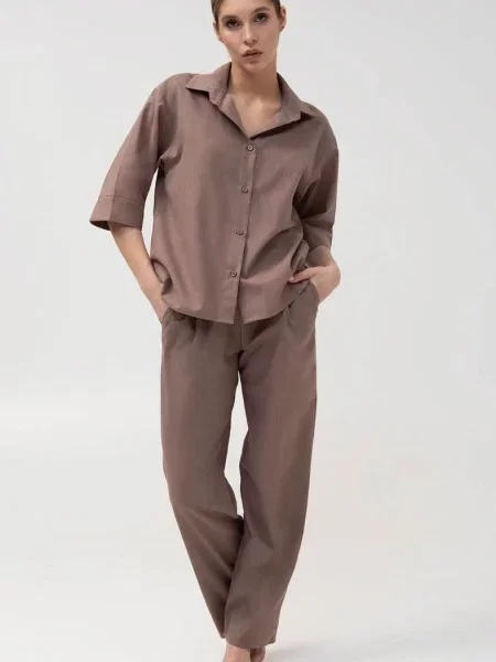 Костюмная пижама Leinle коричневая