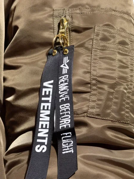 Geacă bomber Vetements verde