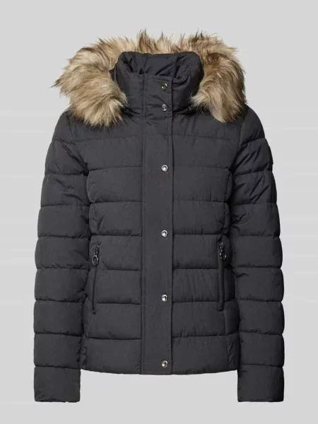 Kurtka pikowana o kroju regular fit z obszyciem ze sztucznego futra model ‘NEWLUNA’ Only czarna