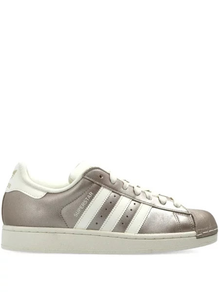 Sneakerși Adidas Superstar cu șireturi din dantelă maro