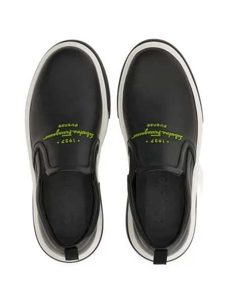 Sneakerși Ferragamo din piele cu imagine negru