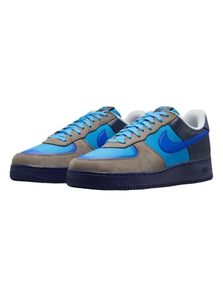 Pantofi Nike gri