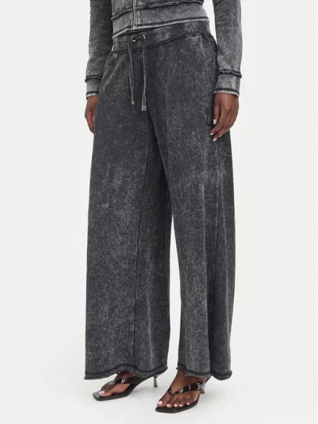 Hlače Juicy Couture crna
