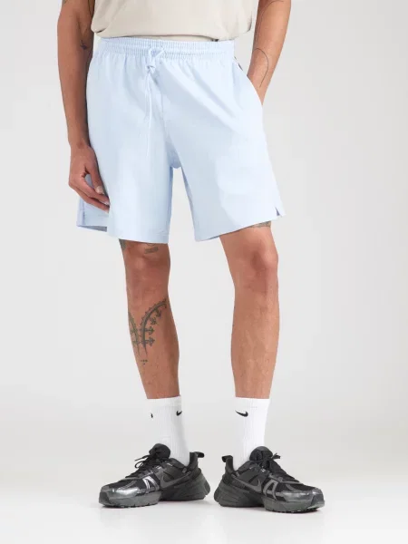 Nike Sportswear Hlače Club pastelno modra