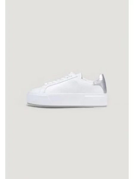Sneakersy Calvin Klein bílé