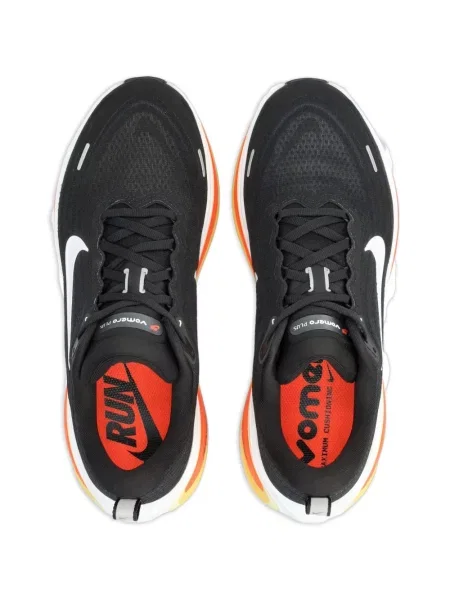 Sneakerși Nike Vomero gri