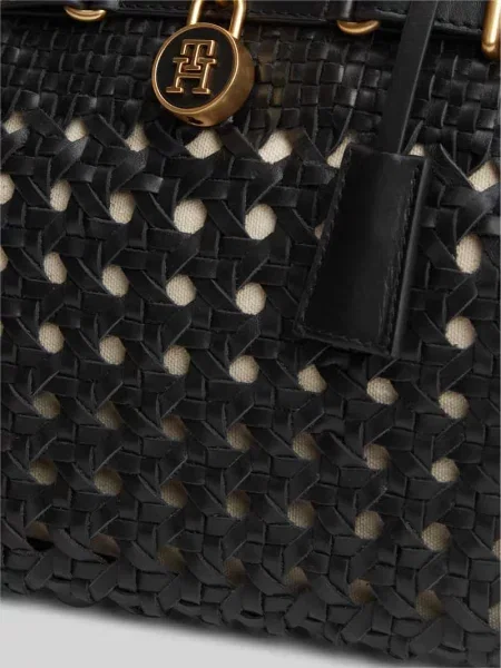 Tommy Hilfiger torebka skórzana czarna