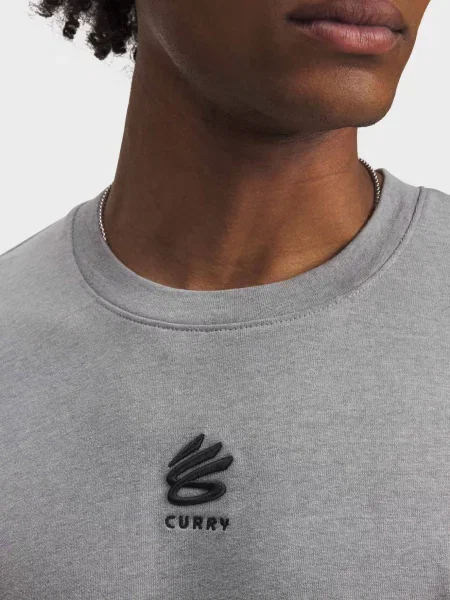 Спортивна футболка Under Armour сіра