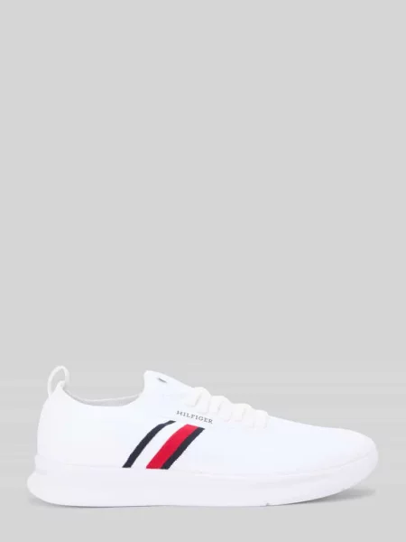 Sneakersy o niskim kroju z wyhaftowanym logo Tommy Hilfiger białe