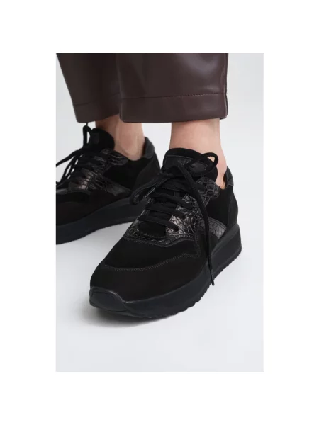 Кросівки утеплені Estro чорні