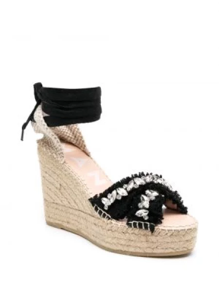Espadrilės Manebi ant pleištinio kulniuko juoda