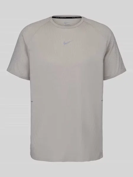 T-shirt o kroju regular fit z technologią aero-fit model STRIDE' Nike Training